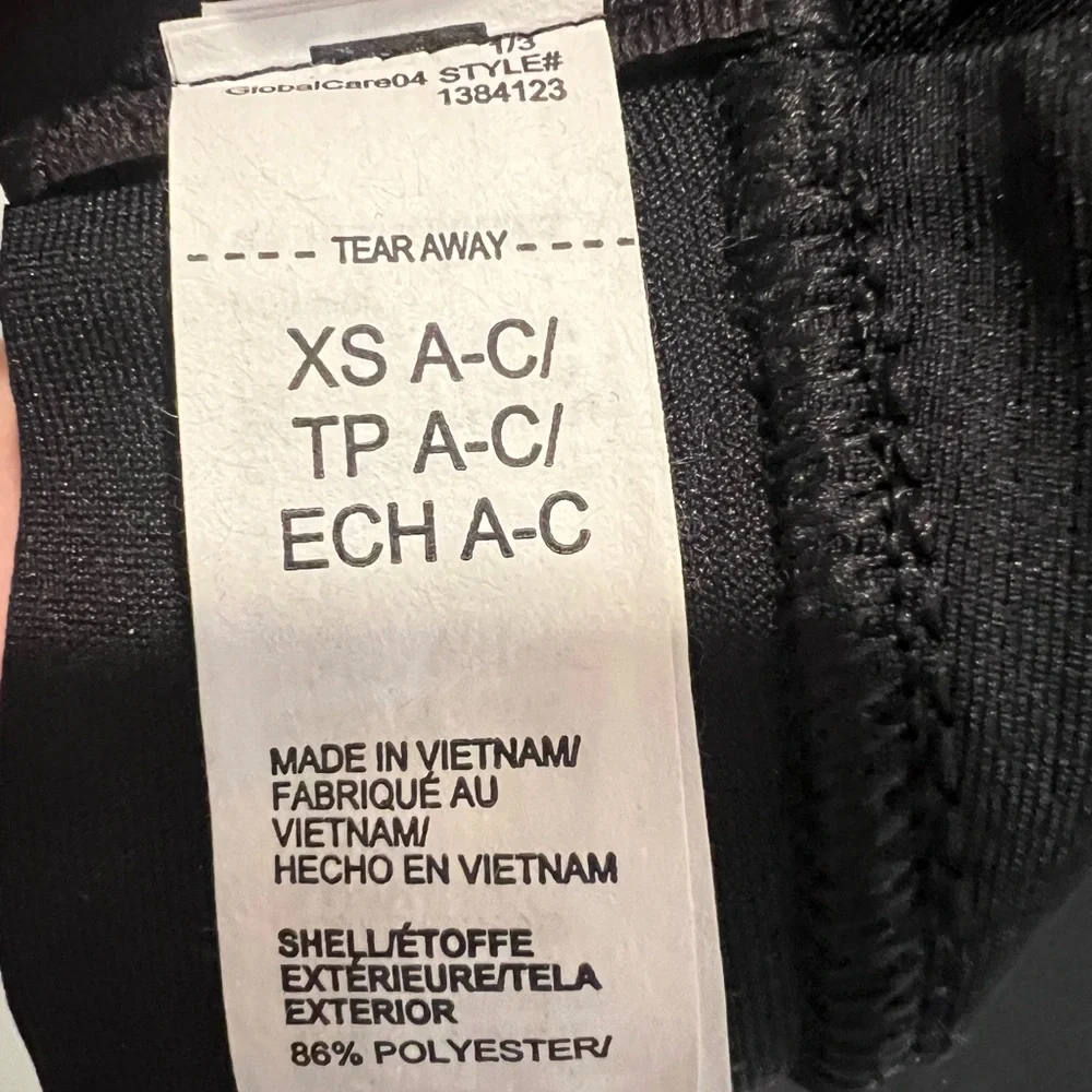 🆕 NWT Under Armour Infinity Mid 2.0 Black Sports Bra with Logo Straps - Picture 7 of 8